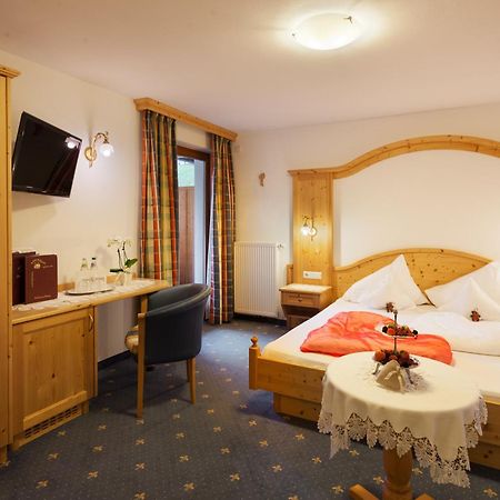 Baerenhotel Olang Стая снимка